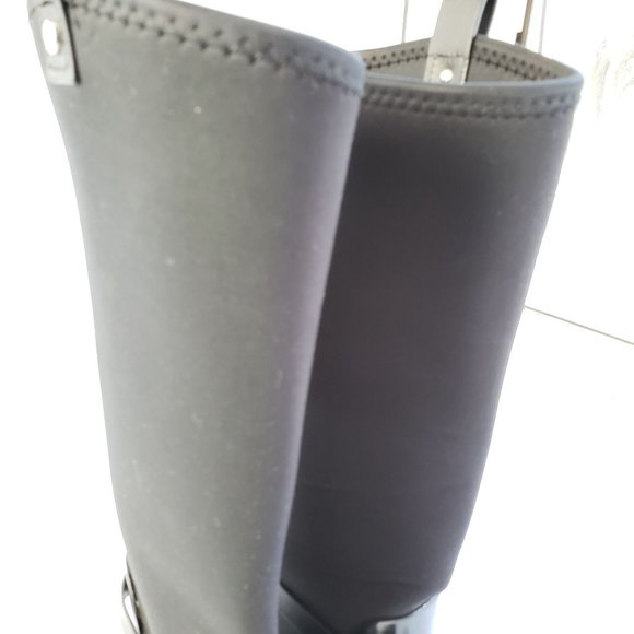 Michael Kors Black Rubber Tall Rain Boots Pull On Logo Charm Detail - Picture 5 of 15